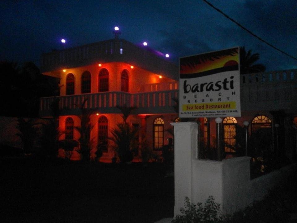 Oyo 459 Barasti Beach Resort Калутара Экстерьер фото