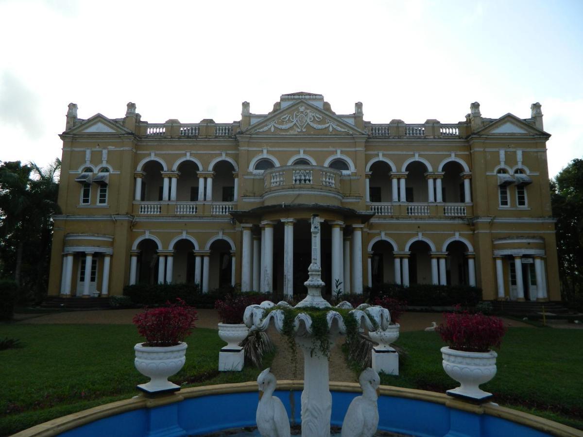 Oyo 459 Barasti Beach Resort Калутара Экстерьер фото